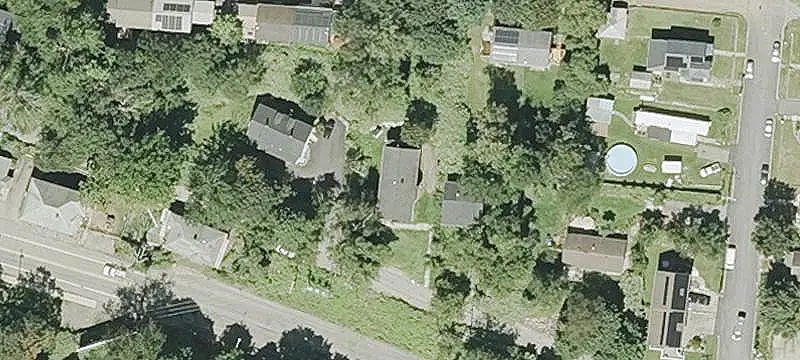 Multifamily Building with Remodeled Third Level