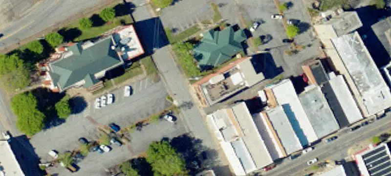 Restaurant Building with Rooftop