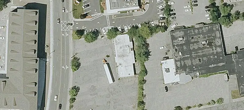 Three-Unit Retail Space