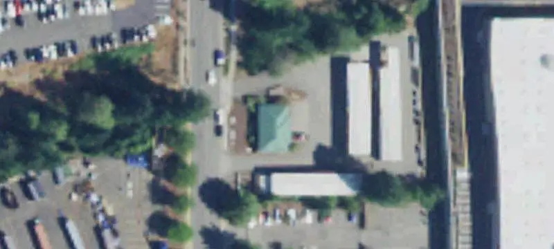 Flex Property with Secured Yard