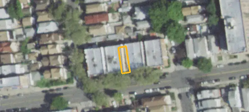 Renovated Triplex with Covered Parking