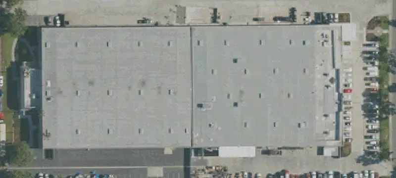 Manufacturing Facility with Loading Doors