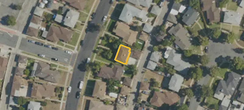 Duplex with Detached Garage