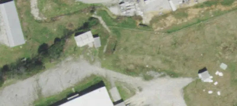 Manufacturing Facility with Crane Infrastructure
