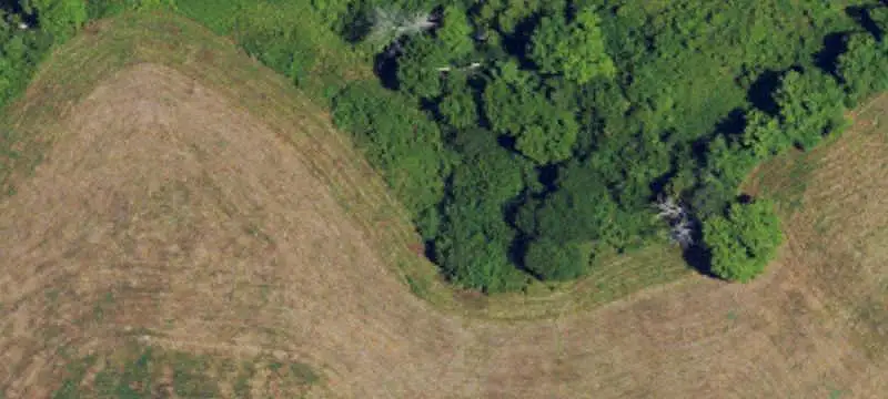 Riverfront Farm with Barn