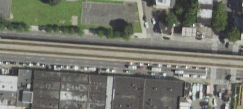 Column-Free Warehouse