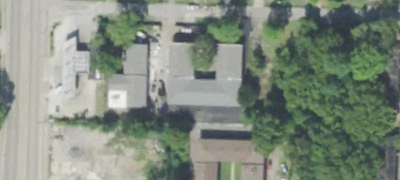 16-Unit Apartment Building
