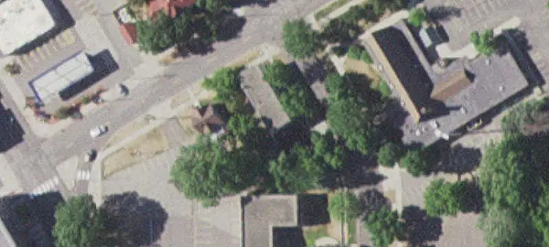 5-Unit Apartment Building