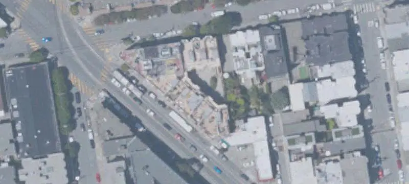 NNN Ground-Floor Retail Property
