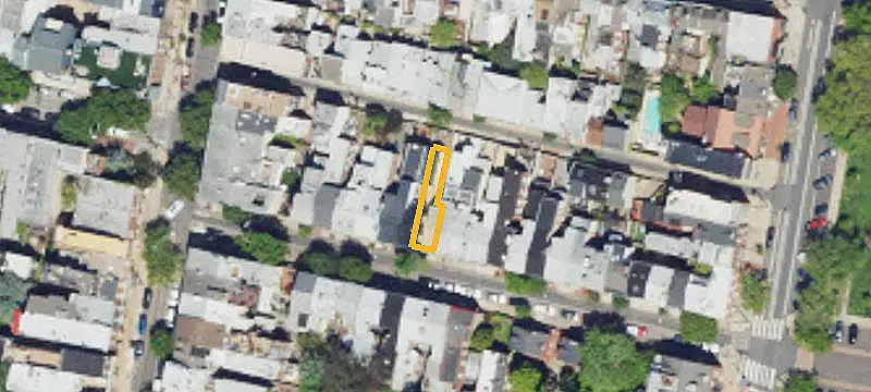 4-Unit Quadplex with Yard