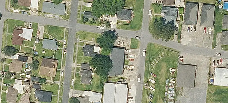 8-Unit Apartment Building