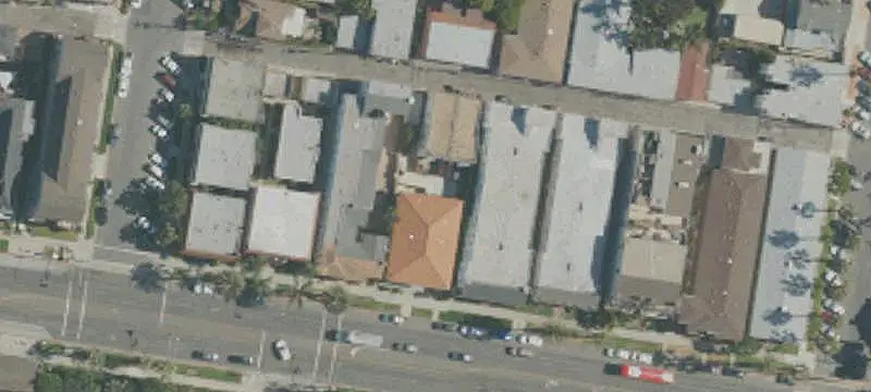 9-Unit Apartment Building