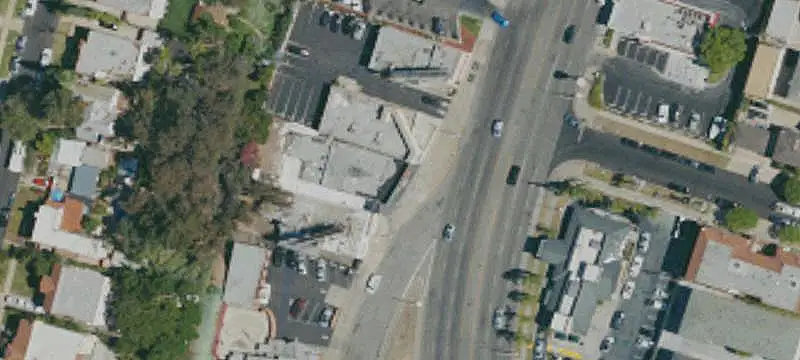 Freestanding Retail Building