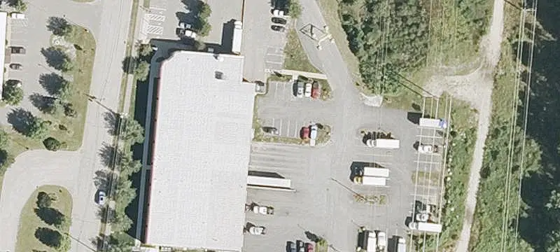 Flex Space with High-Bay Area