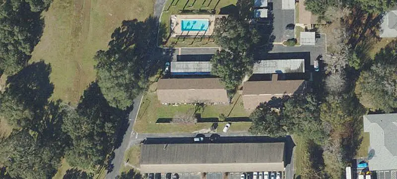 34-Unit Apartment Building