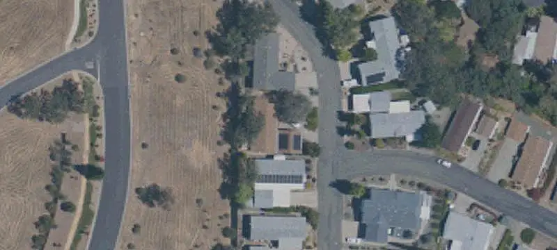 Senior Park Home with Garage