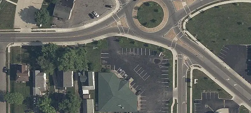 Multi-Tenant Strip Mall