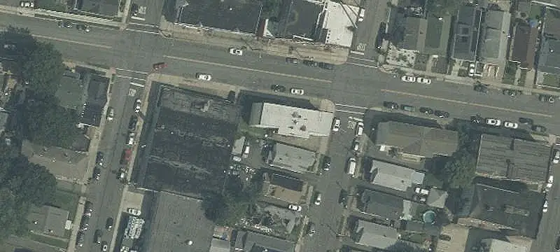Mixed-Use Building with Five Apartments