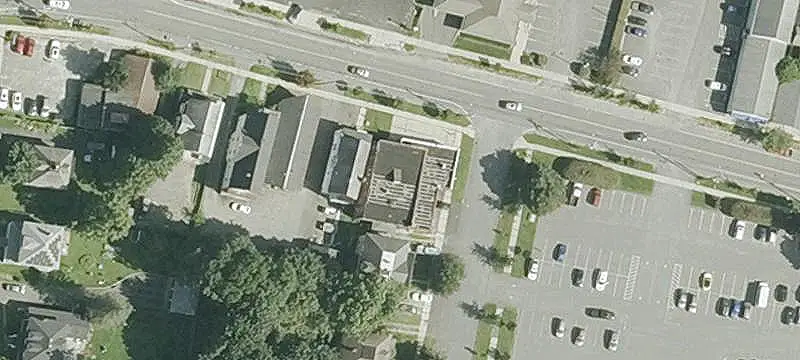 Five-Unit Mixed-Use Building