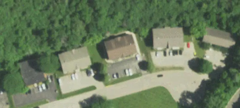 8-Unit Apartment Building