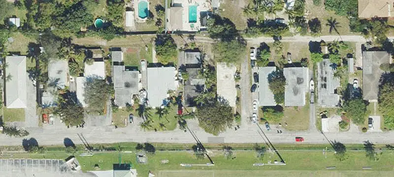 Triplex with Standalone Cottage