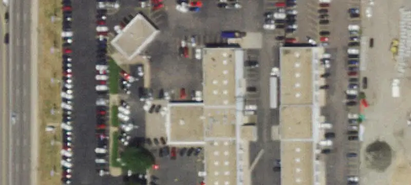 Insulated-Door Warehouse Unit