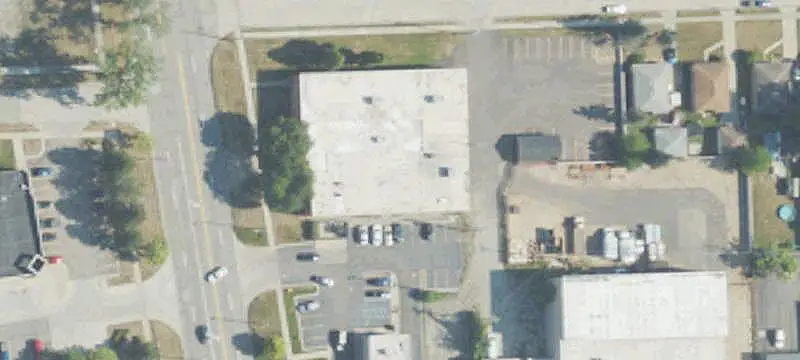 Industrial Building with 480V Power