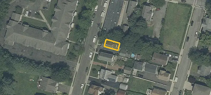 Two-Bedroom Apartment in Two-Family Home