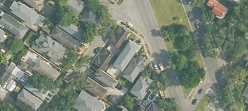 Updated 4-Unit Apartment Building