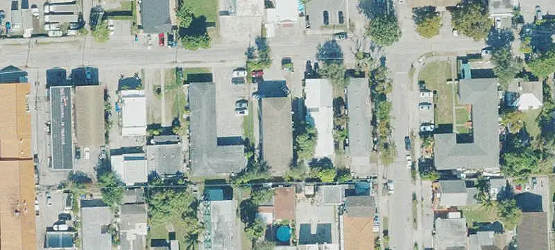 5-Unit Multifamily Building