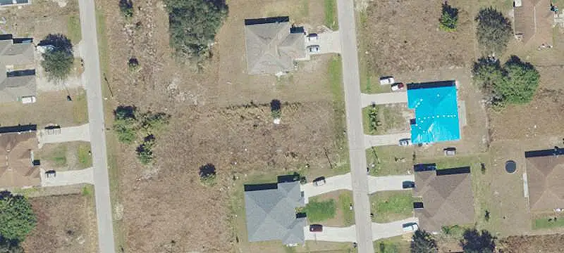 Vacant Land / Lots