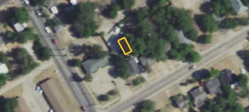 Two-Suite Mixed-Use Property