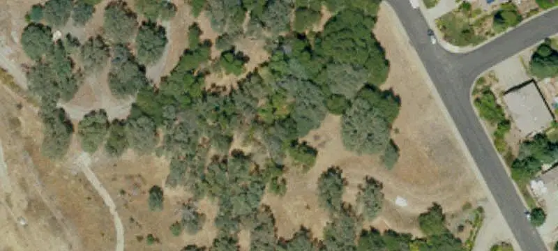 Vacant Land / Lots