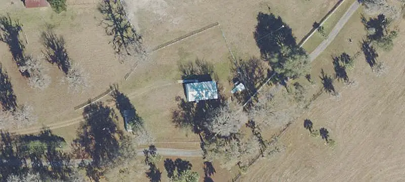 Horse Farm with Two-Stall Barn