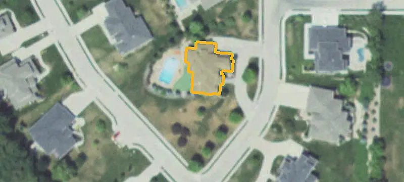 Vacant Land / Lots