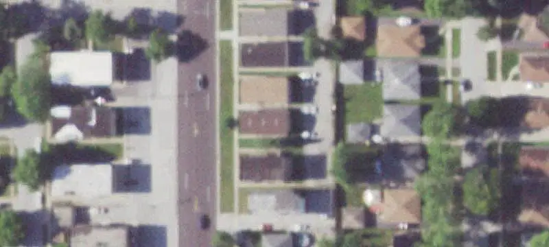 4-Unit Apartment Building