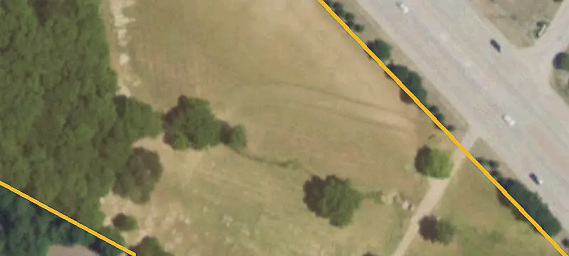 Commercial Land for Retail Use