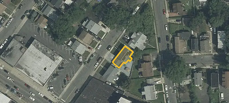 2-Unit Duplex with Garage