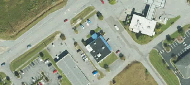 Retail Building with Laundromat