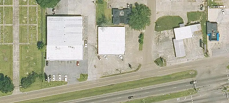 Florida Boulevard Storefront