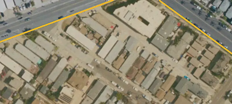 2-Unit Duplex with Private Patio