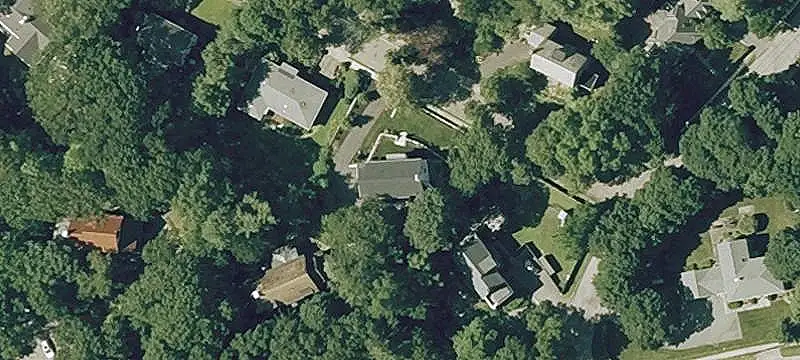 10-Unit Apartment Building
