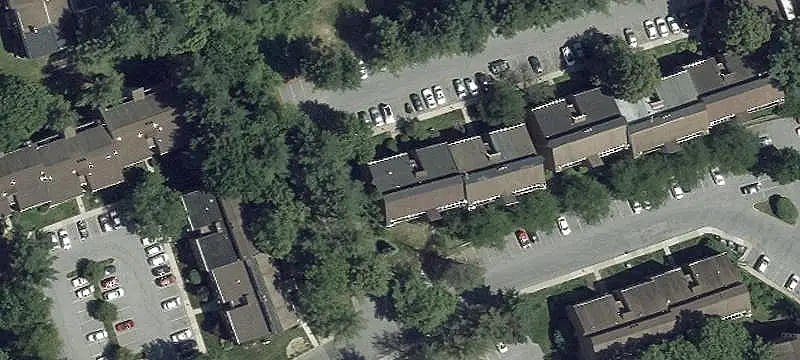 Ground-Level Residential Income Unit
