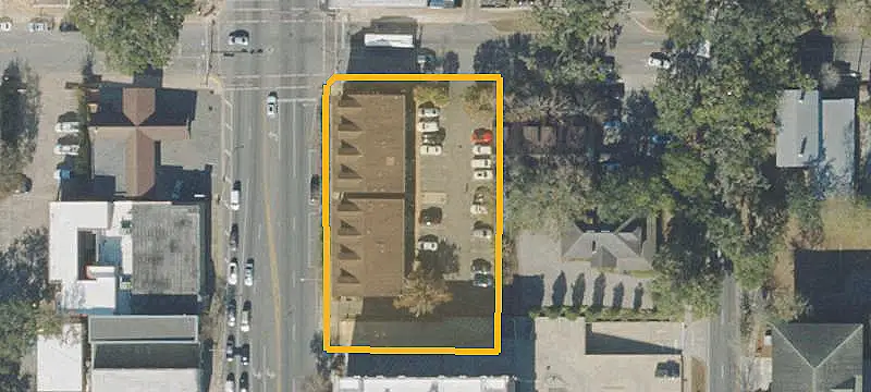 Three-Story Mixed-Use Office Unit