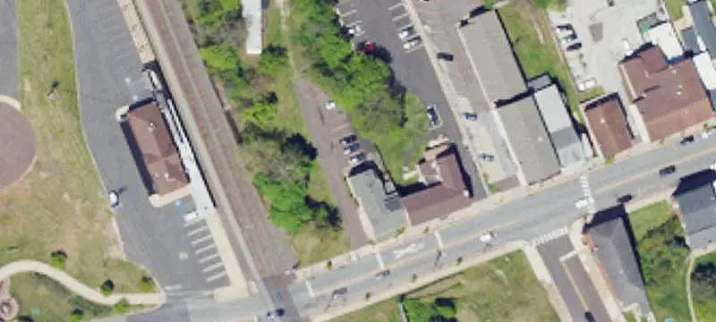 End-Unit Retail Space