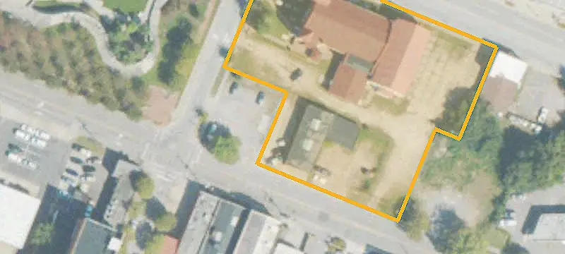 Commercial Land