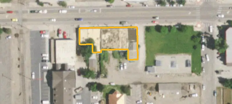 Specialty Property with Climate-Controlled Shop