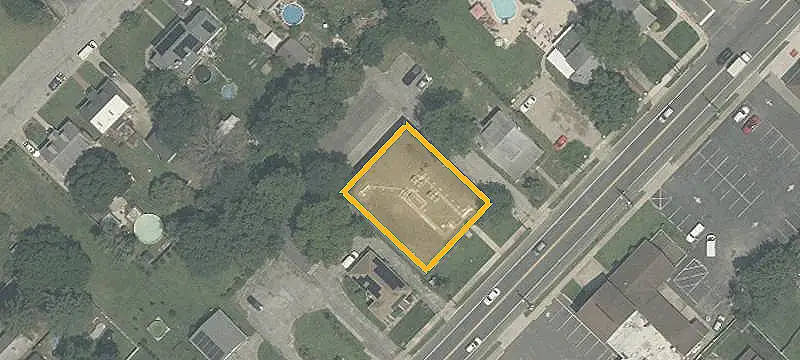 Multi-Suite Retail Space