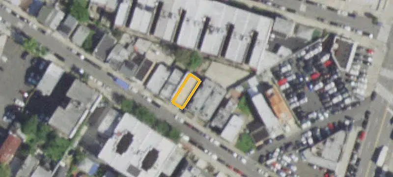 Duplex with Private Yard