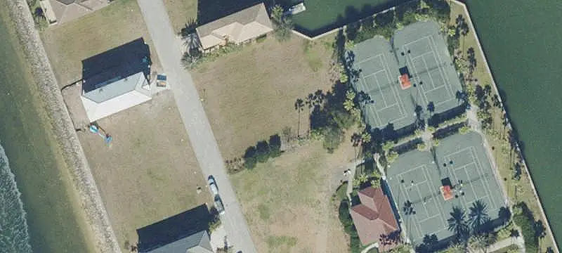 Land